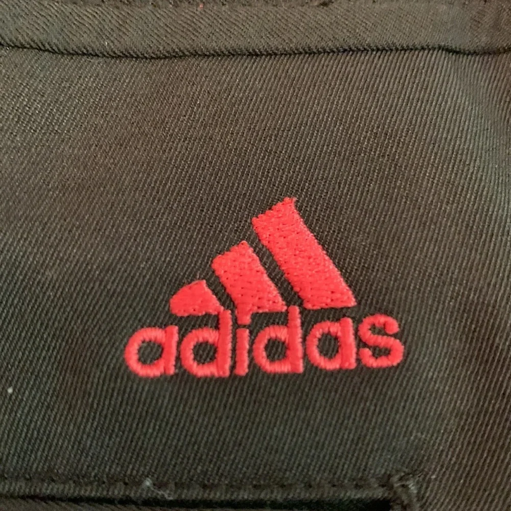ADIDAS CLIMACOOL Skirt with attached inner tights. Size 6. Black and pink